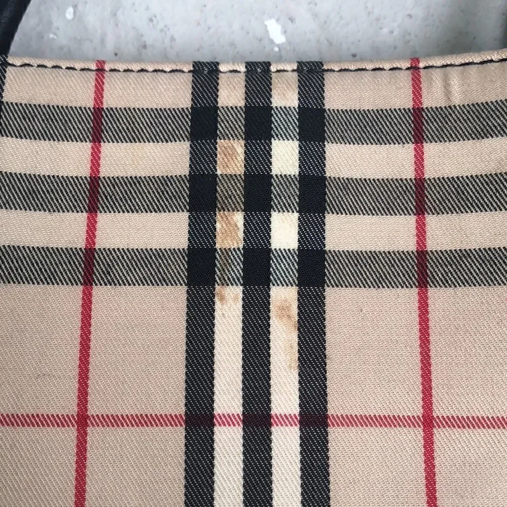 Burberry Sm all tote